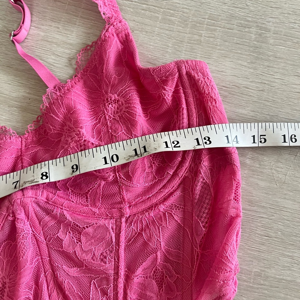 Women's Lace feminine festival trendy vibrant Corset Fuchsia Pink (check photos) - Picture 8 of 11